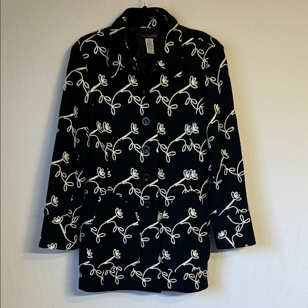 Shani Elegant, Black And White Embroidered Women's Wool Coat Size M